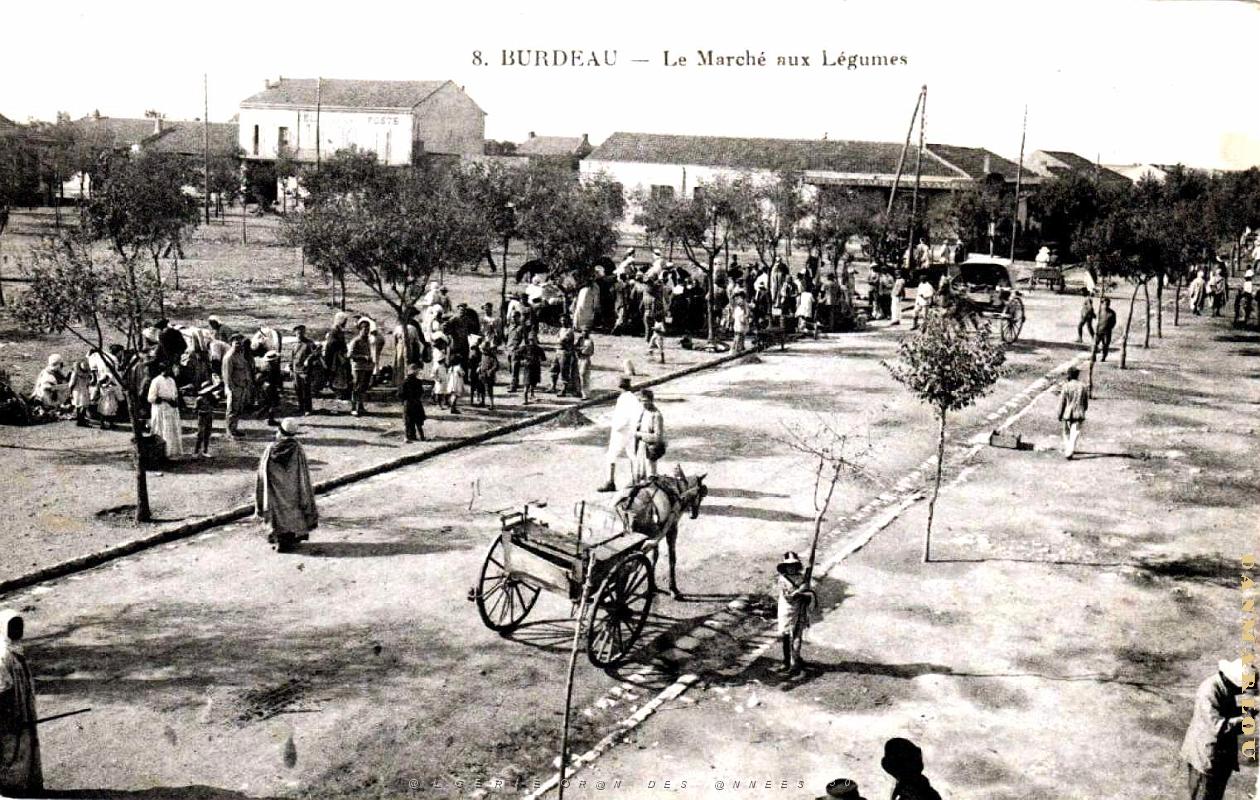 2724- Burdeau - Marche aux Legumes.jpg